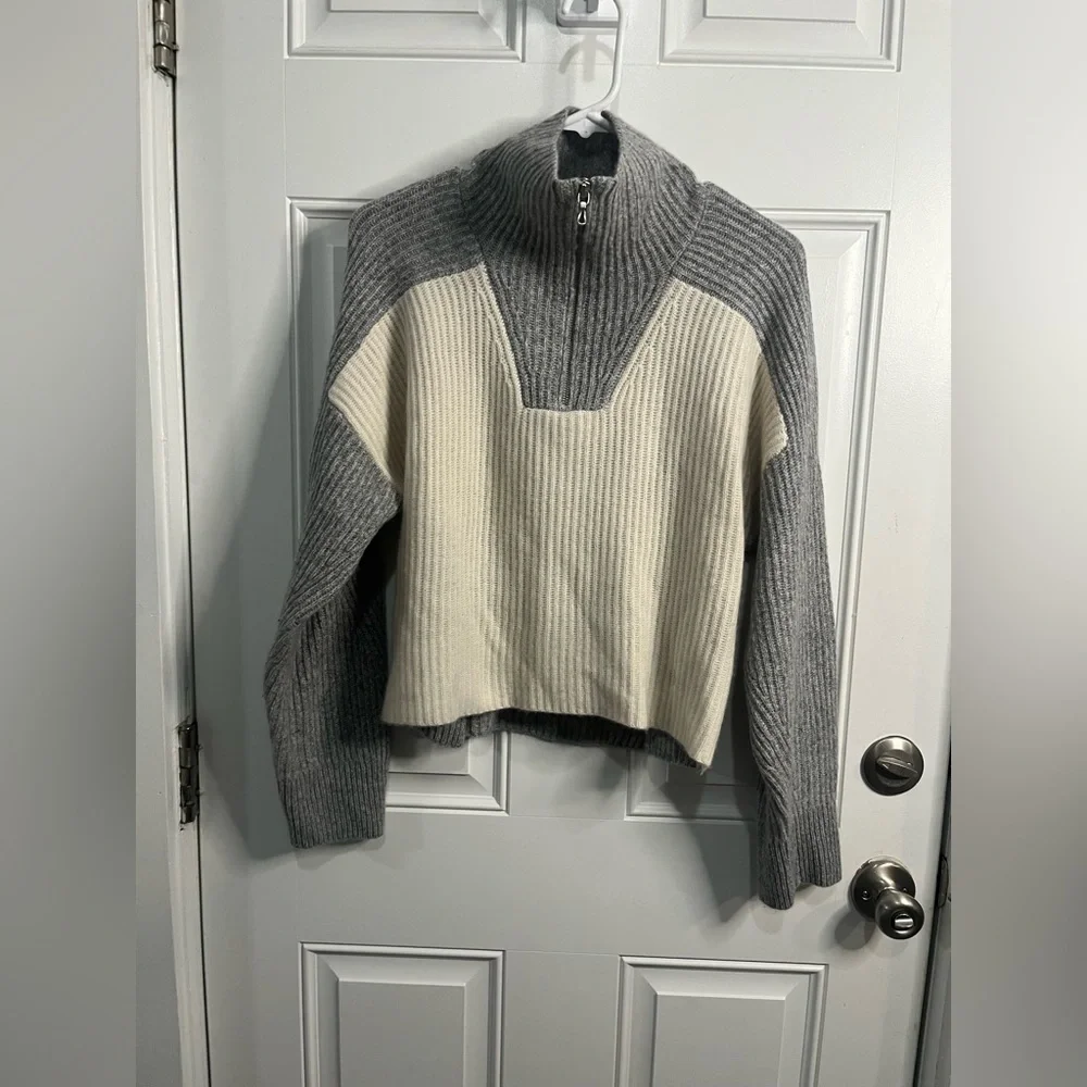 RAG & BONE
Pierce Colorblock Rib Cashmere Boxy Fit Knit Half Zip Sweater Gray XS - Picture 4 of 13